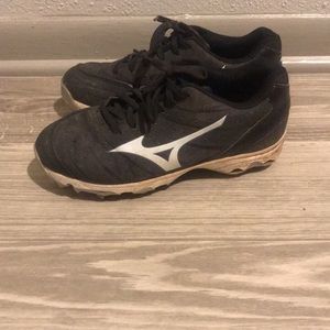 Mizuno Metal Cleats